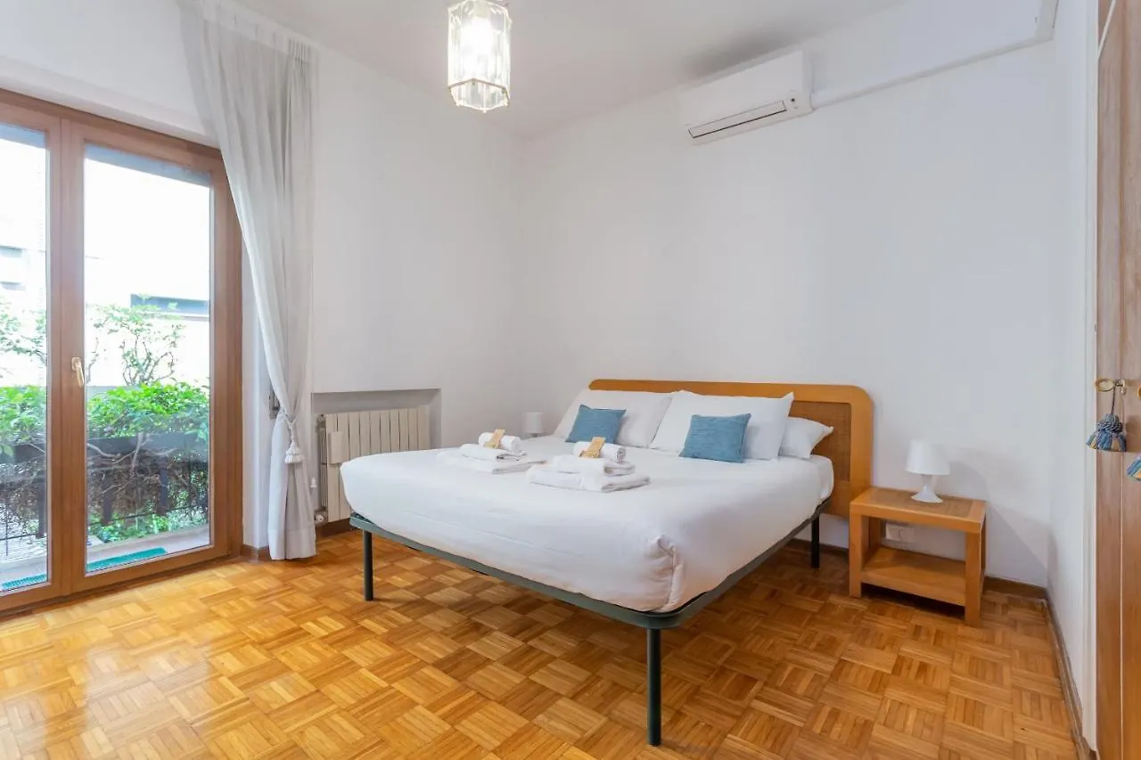 St Peters Garden 3 Bdr Apartment Rome 0*,