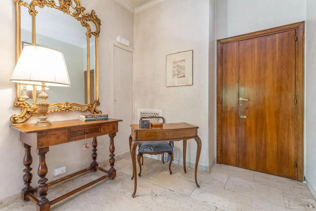 St Peters Garden 3 Bdr Apartment Rome