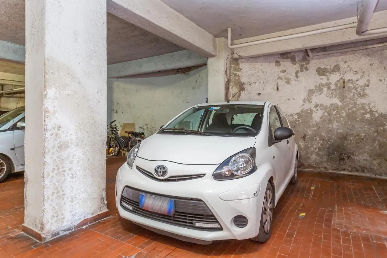 St Peters Garden 3 Bdr Apartment Rome